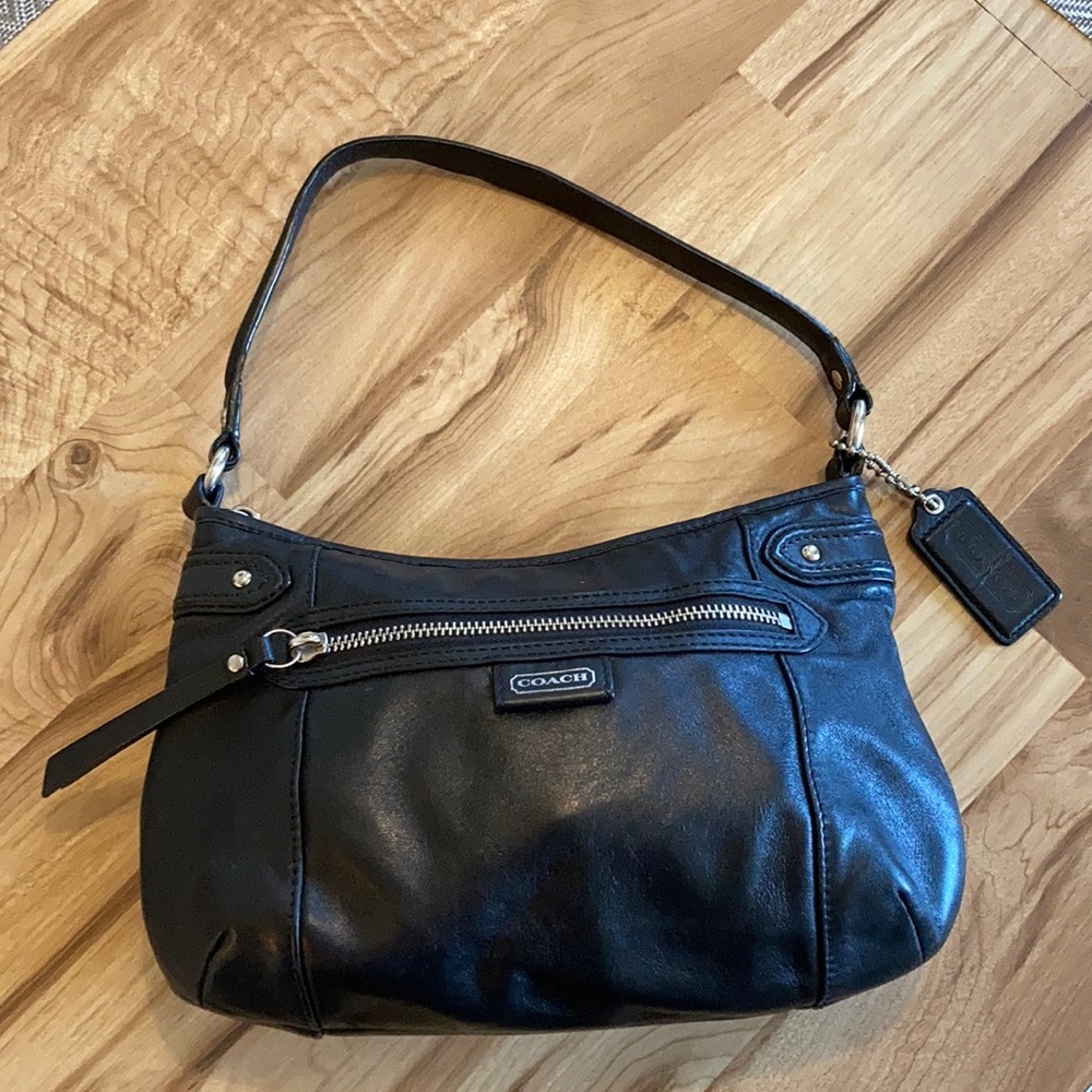 Coach Black Leather Shoulder Bag, Daisy, F23978